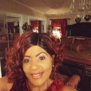 Meet your Posher, Serena